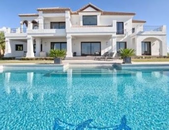 villa in los flamingios for sale